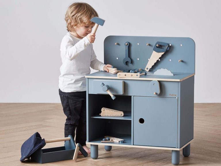 toy workbenches